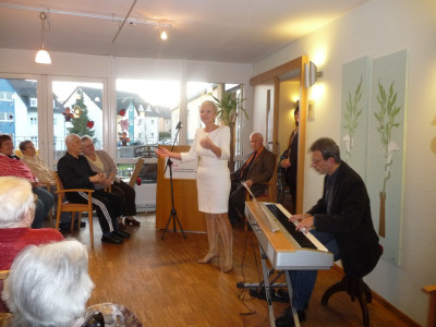 musikalisches Rahmenprogramm mit Opernsängerin Daniela Schick
